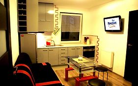 Pleasant Private And Fully Equipped Apartment With Private Parking Space Close To District Kazimierz